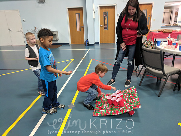 2017_12_05_CCChristmasParty-71
