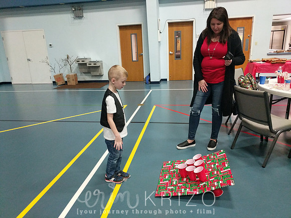 2017_12_05_CCChristmasParty-73